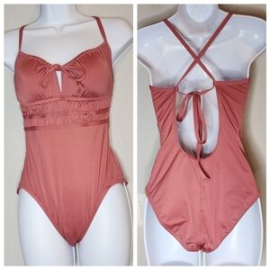 Kona Sol Pink one piece swimsuit. Like new.